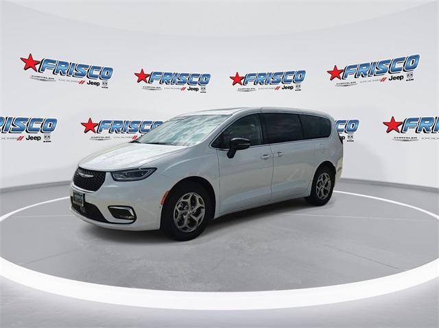 new 2024 Chrysler Pacifica car, priced at $46,833