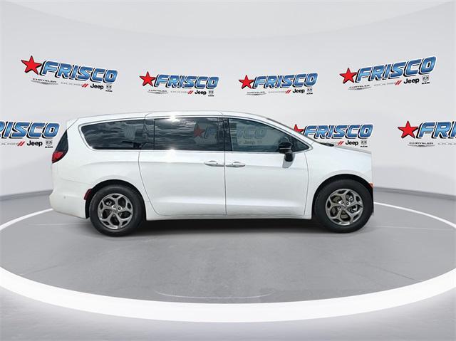 new 2024 Chrysler Pacifica car, priced at $46,833