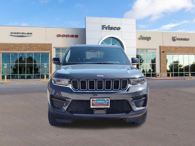 new 2025 Jeep Grand Cherokee car, priced at $37,588