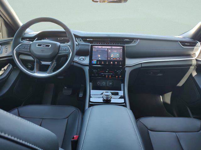 new 2025 Jeep Grand Cherokee car, priced at $35,326