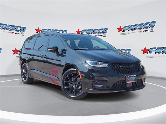 used 2023 Chrysler Pacifica car, priced at $41,181