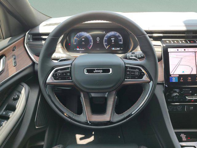 new 2025 Jeep Grand Cherokee car, priced at $53,784