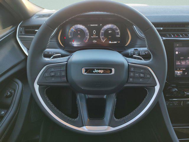 new 2025 Jeep Grand Cherokee car, priced at $32,300