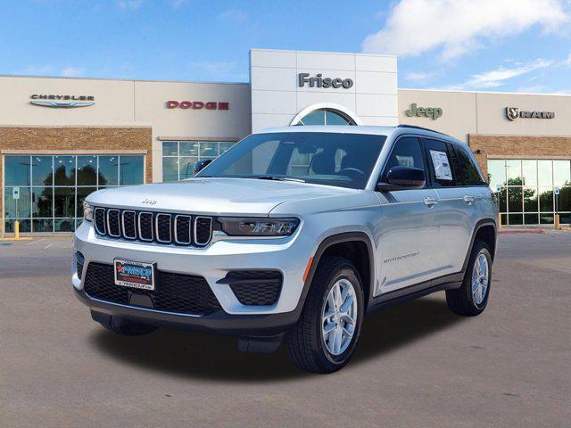 new 2025 Jeep Grand Cherokee car, priced at $38,010