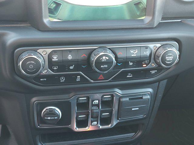 used 2022 Jeep Gladiator car, priced at $27,991