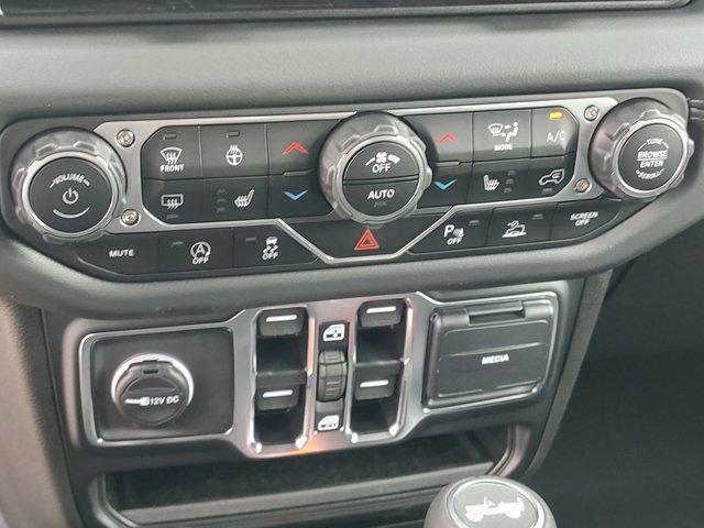 new 2025 Jeep Wrangler car, priced at $53,058