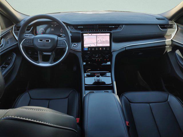 new 2025 Jeep Grand Cherokee L car, priced at $45,454