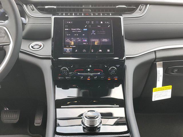 new 2025 Jeep Grand Cherokee car, priced at $37,588