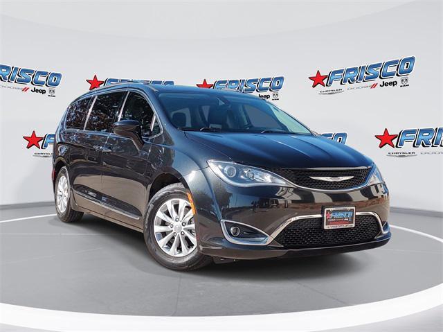 used 2018 Chrysler Pacifica car, priced at $15,999