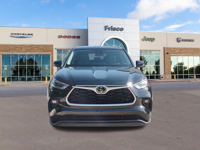 used 2024 Toyota Highlander car, priced at $38,495