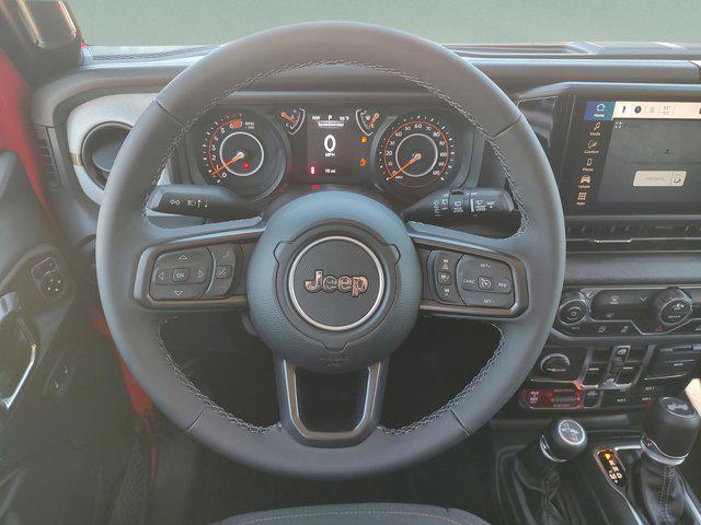 new 2025 Jeep Wrangler car, priced at $40,571
