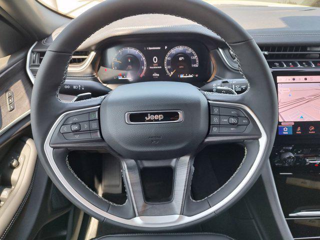 new 2025 Jeep Grand Cherokee car, priced at $41,540