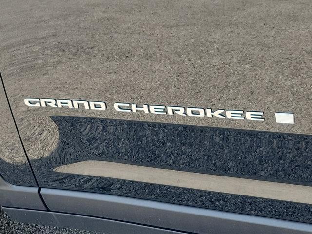 new 2024 Jeep Grand Cherokee L car, priced at $44,425