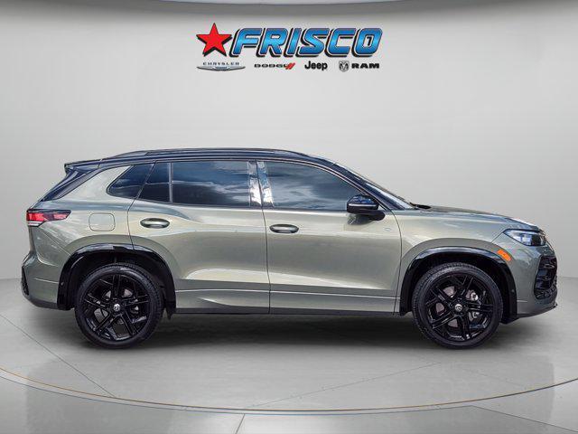 used 2025 Volkswagen Tiguan car, priced at $32,869