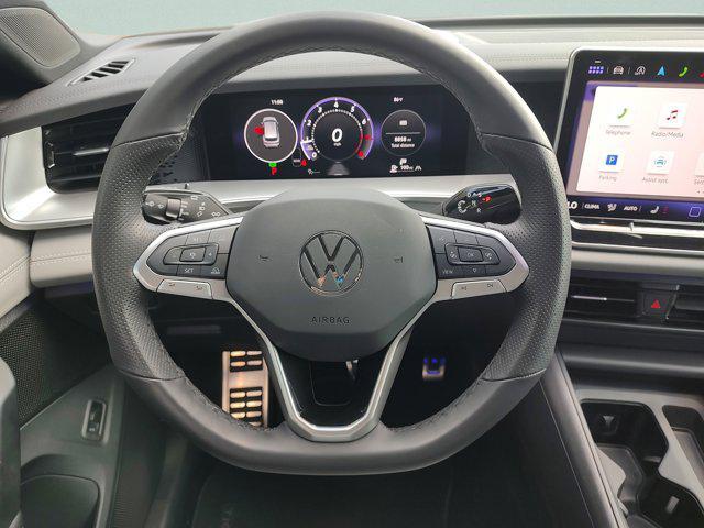 used 2025 Volkswagen Tiguan car, priced at $32,869