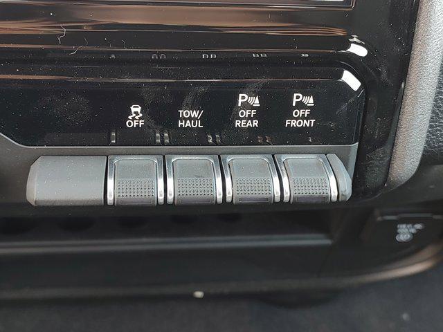 new 2025 Ram 2500 car, priced at $52,524