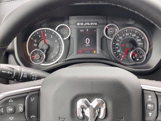 new 2025 Ram 1500 car, priced at $46,621