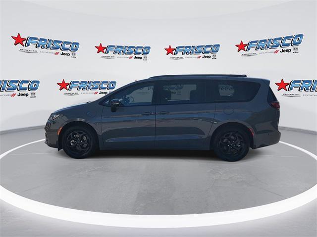 new 2025 Chrysler Pacifica Hybrid car, priced at $63,360