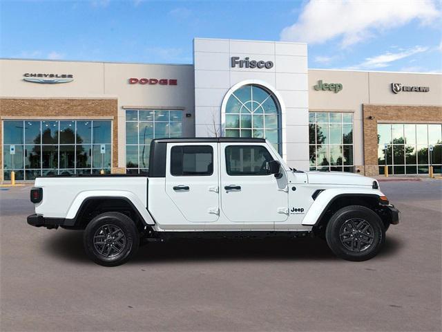 new 2024 Jeep Gladiator car, priced at $45,054