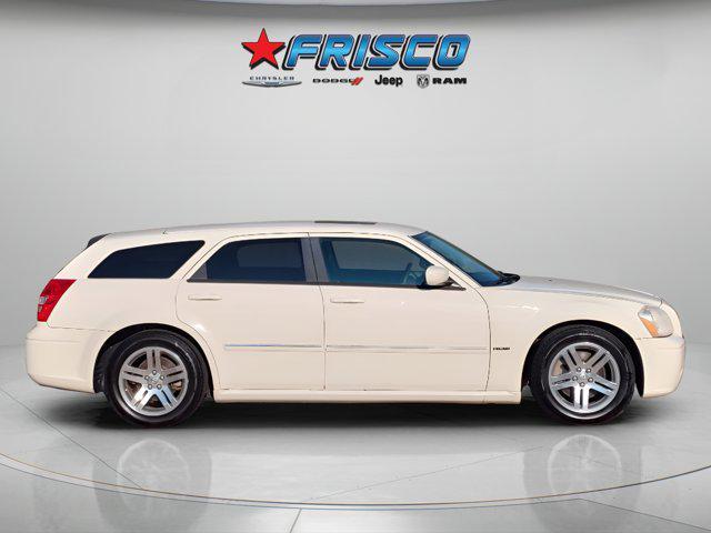used 2006 Dodge Magnum car, priced at $7,250