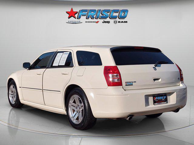 used 2006 Dodge Magnum car, priced at $7,250