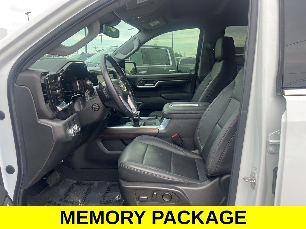 used 2022 GMC Sierra 1500 car, priced at $45,800