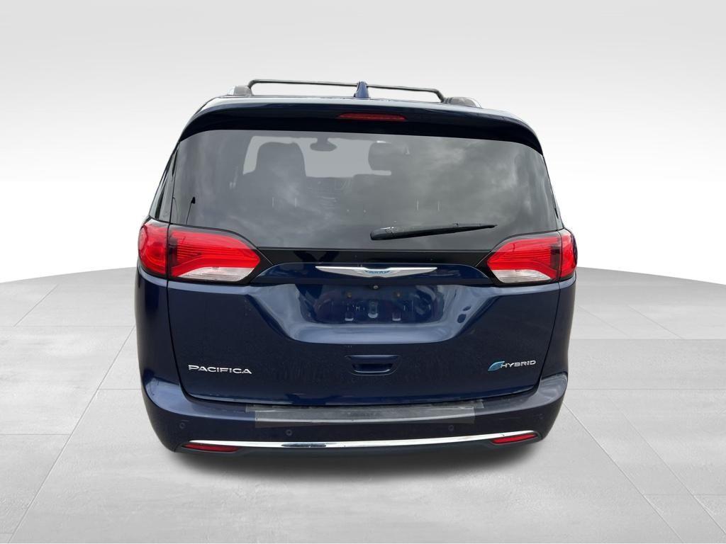 used 2018 Chrysler Pacifica Hybrid car, priced at $13,750