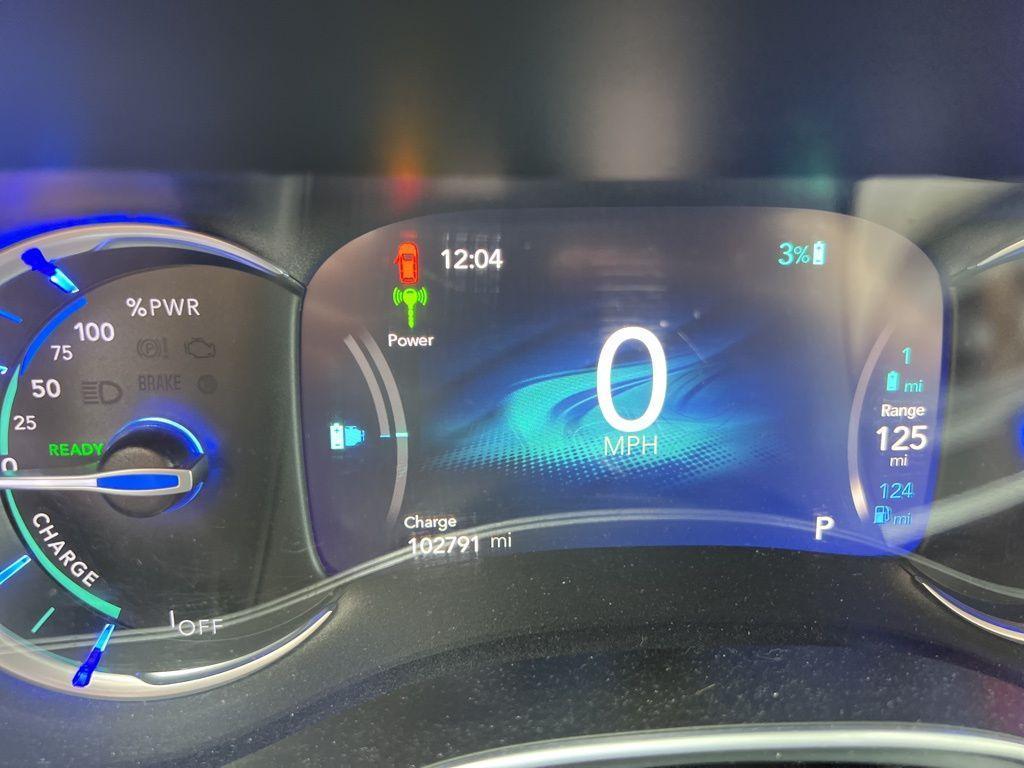 used 2018 Chrysler Pacifica Hybrid car, priced at $16,995