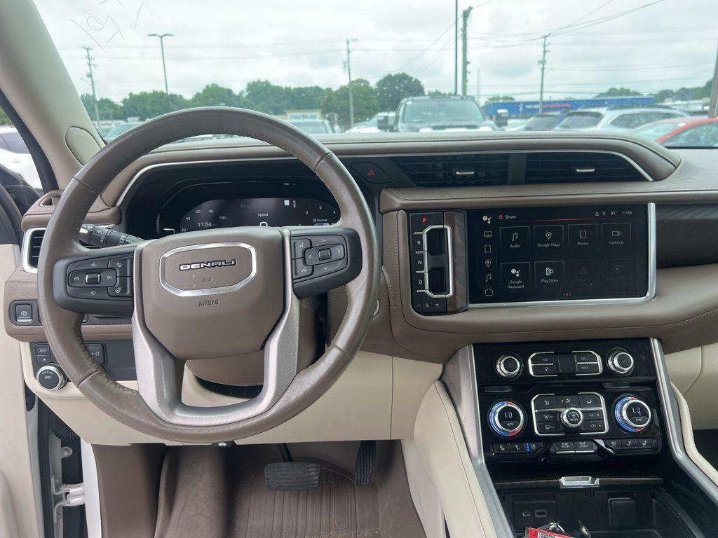 used 2023 GMC Yukon XL car, priced at $65,800