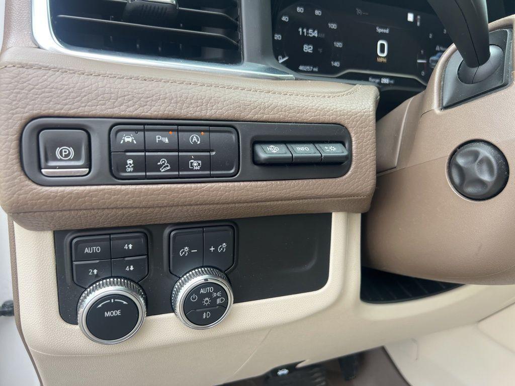 used 2023 GMC Yukon XL car, priced at $65,800