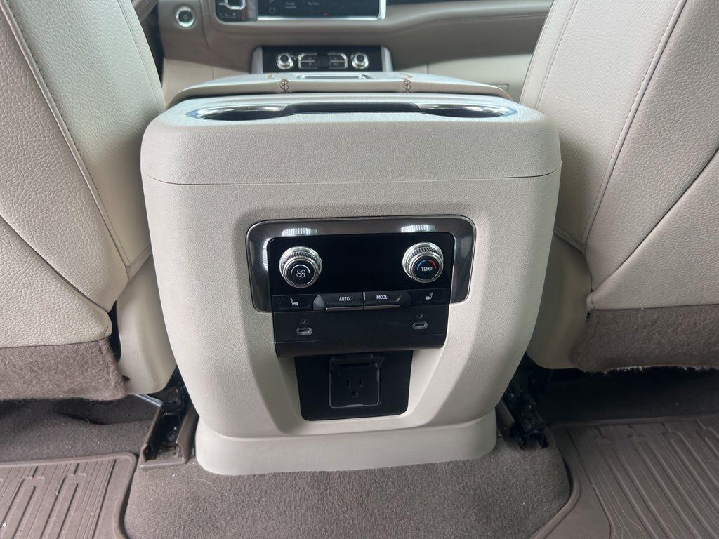 used 2023 GMC Yukon XL car, priced at $65,800