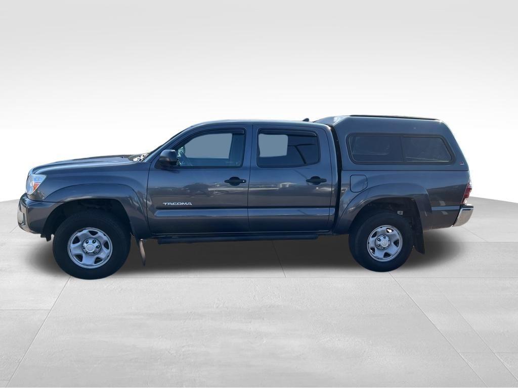 used 2014 Toyota Tacoma car, priced at $13,995