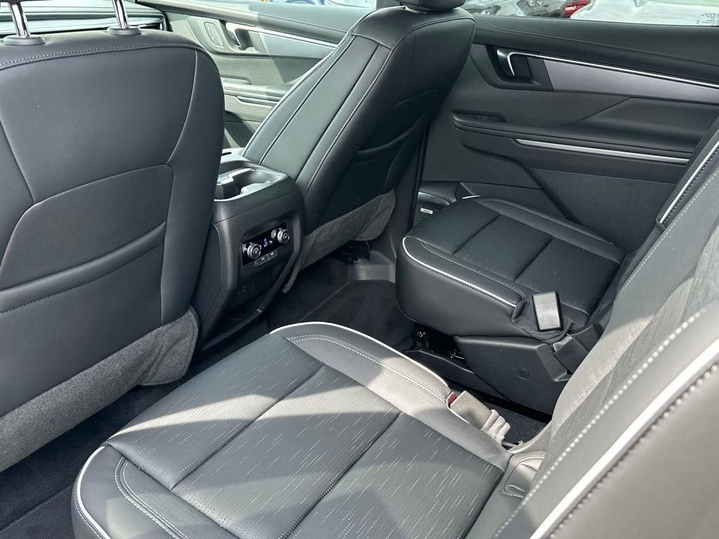 used 2025 Buick Enclave car, priced at $47,956