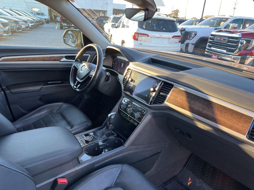 used 2018 Volkswagen Atlas car, priced at $15,000