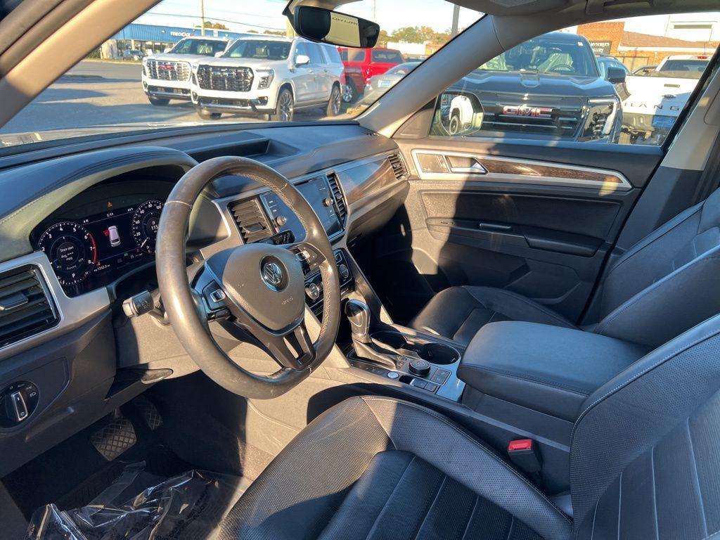 used 2018 Volkswagen Atlas car, priced at $15,000