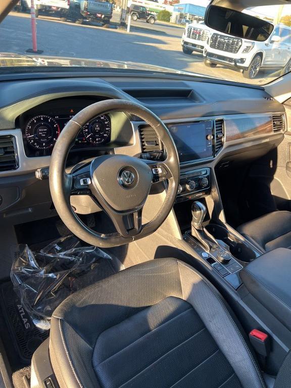 used 2018 Volkswagen Atlas car, priced at $15,000