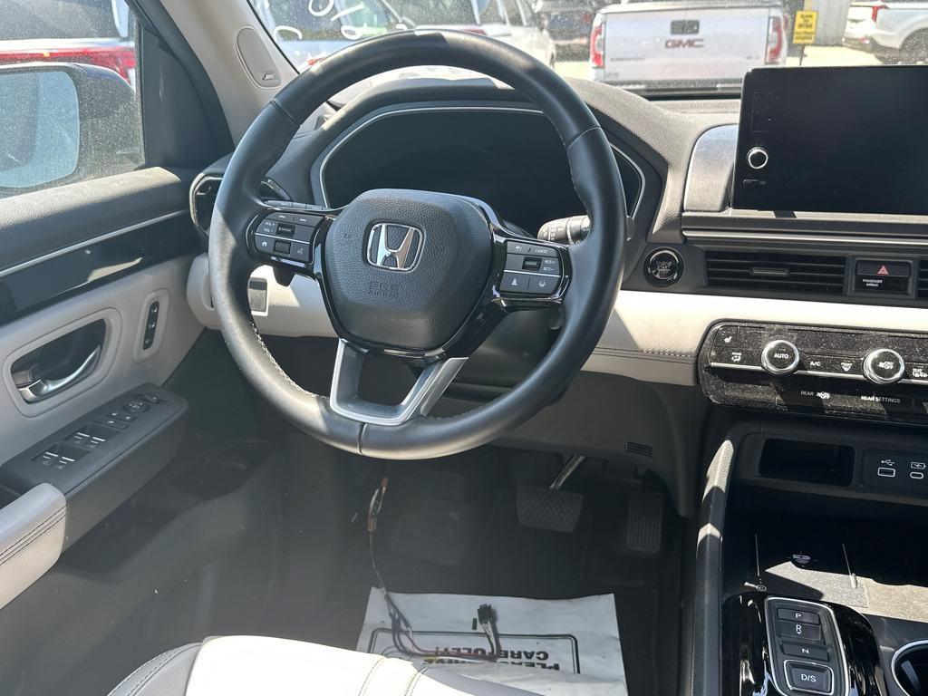 used 2024 Honda Pilot car, priced at $45,489