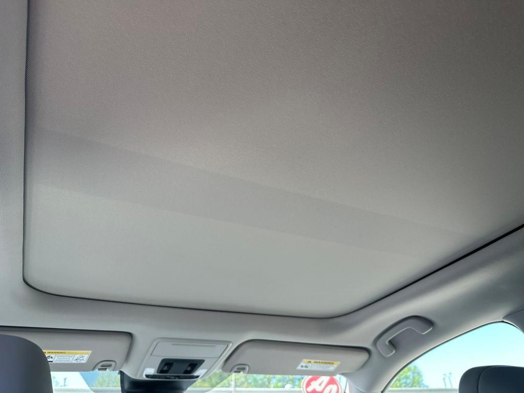 used 2024 Honda Pilot car, priced at $45,489