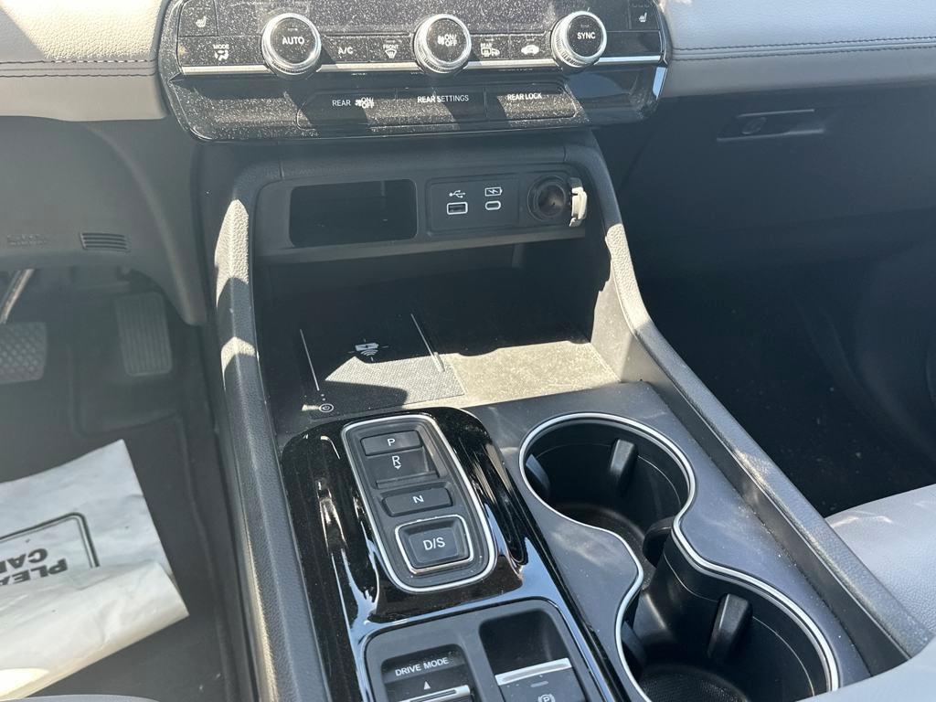 used 2024 Honda Pilot car, priced at $45,489
