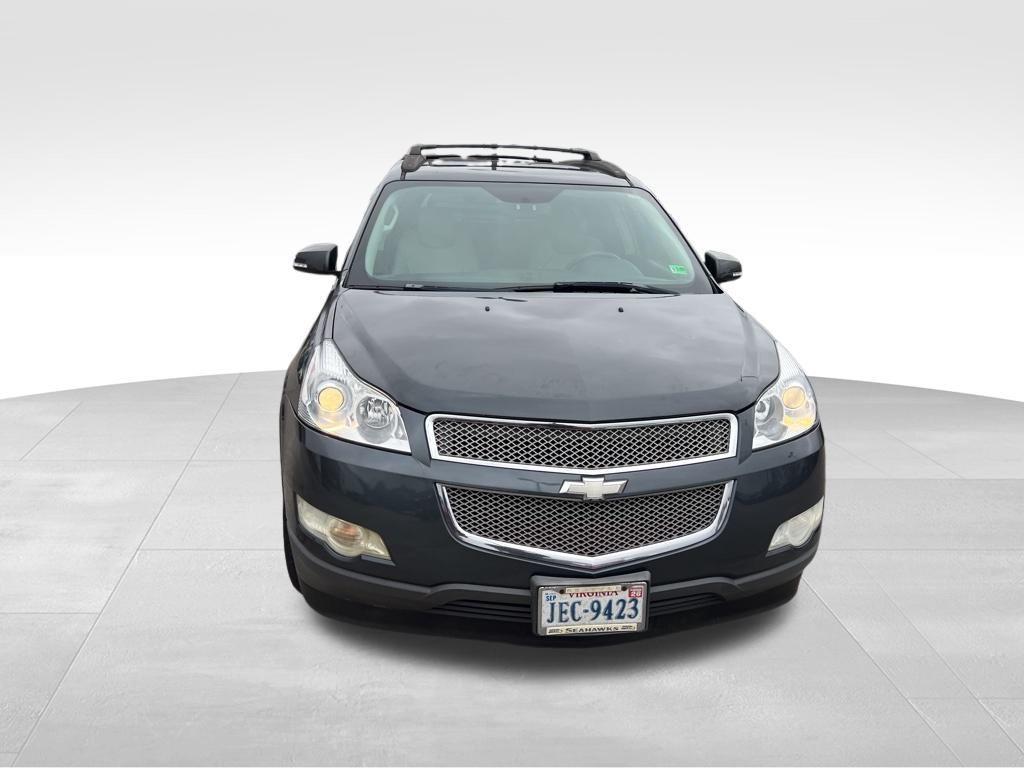 used 2009 Chevrolet Traverse car, priced at $6,000