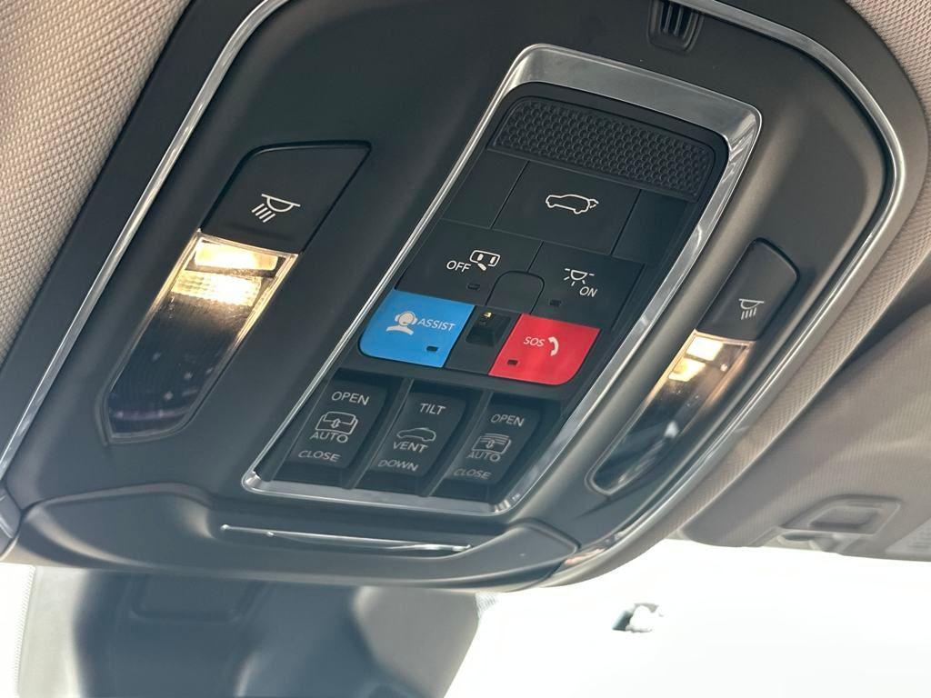 used 2021 Jeep Grand Cherokee L car, priced at $26,785