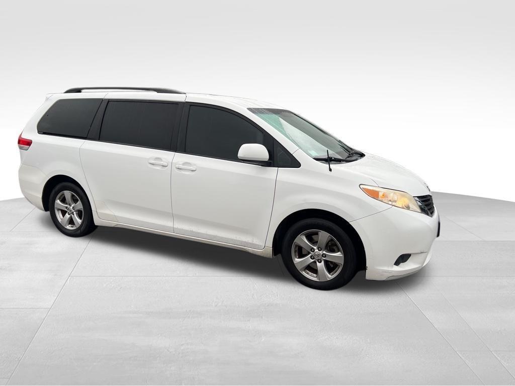 used 2014 Toyota Sienna car, priced at $13,495