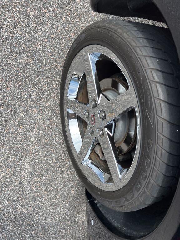 used 2006 Chevrolet Corvette car, priced at $31,995