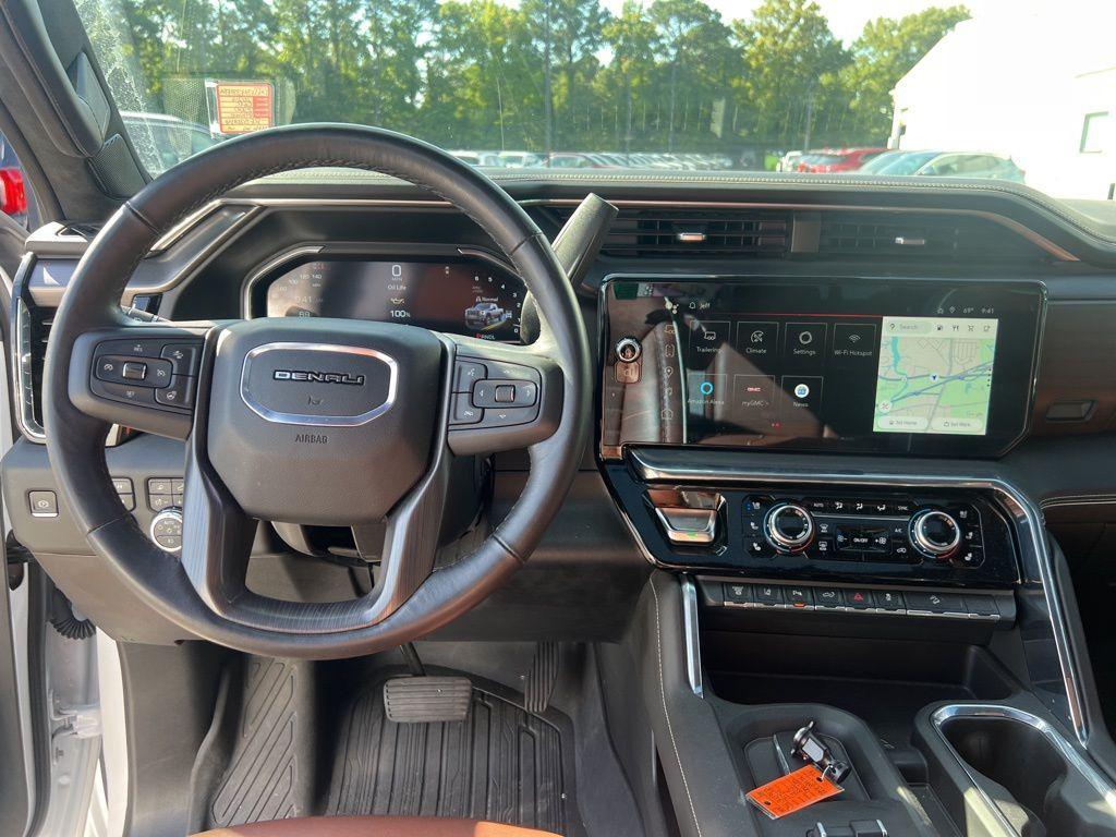 used 2024 GMC Sierra 2500 car, priced at $85,995