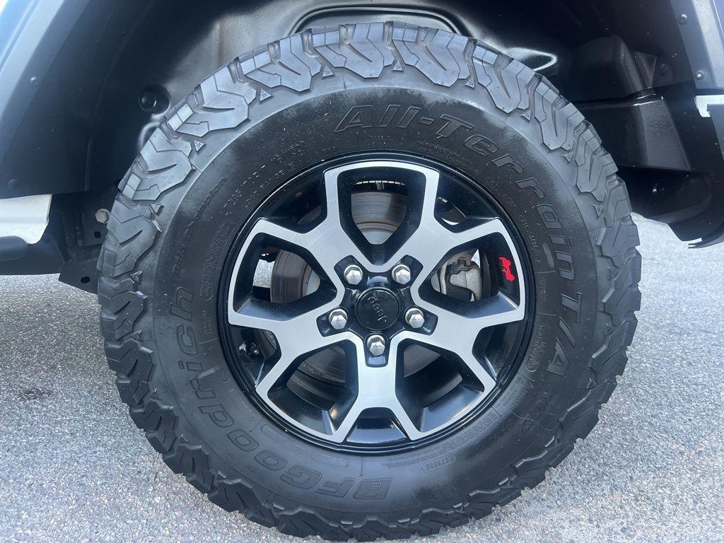 used 2021 Jeep Wrangler Unlimited car, priced at $34,800