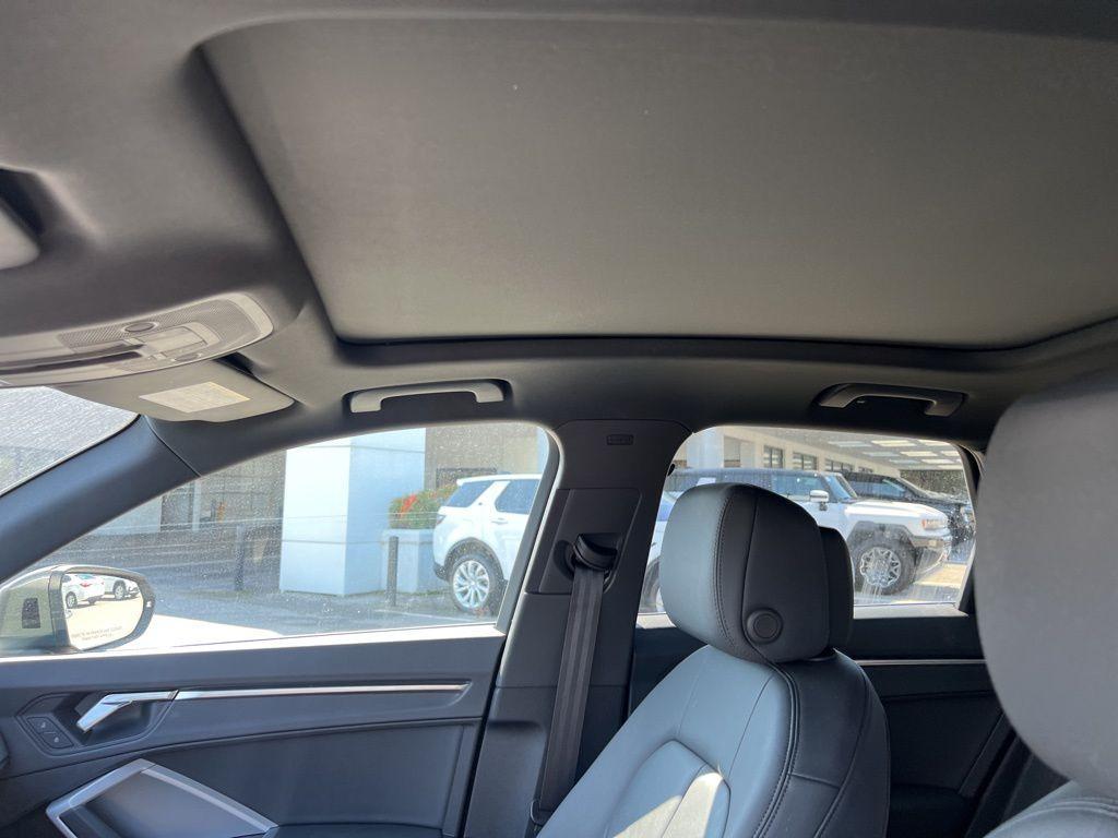 used 2024 Audi Q3 car, priced at $28,995