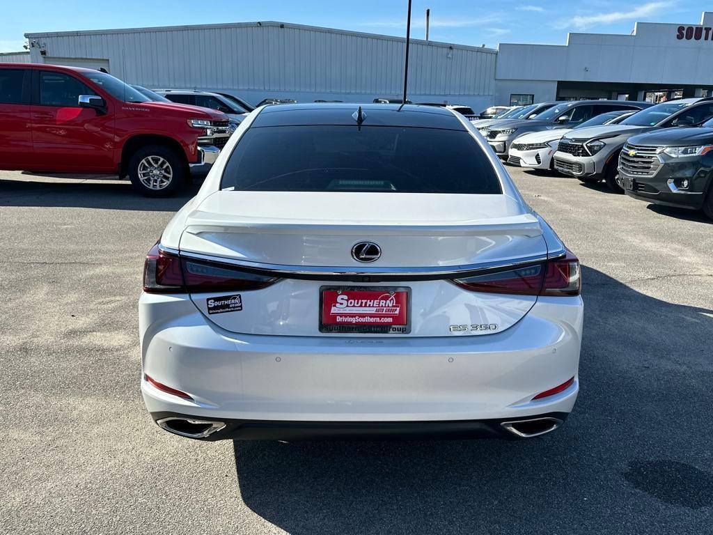 used 2022 Lexus ES 350 car, priced at $39,995