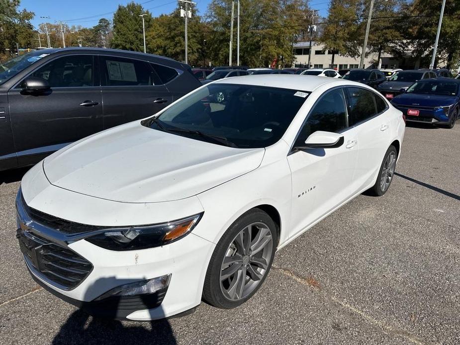 used 2022 Chevrolet Malibu car, priced at $18,017