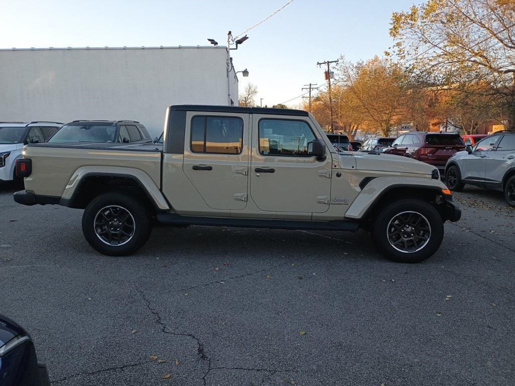 used 2022 Jeep Gladiator car, priced at $36,247