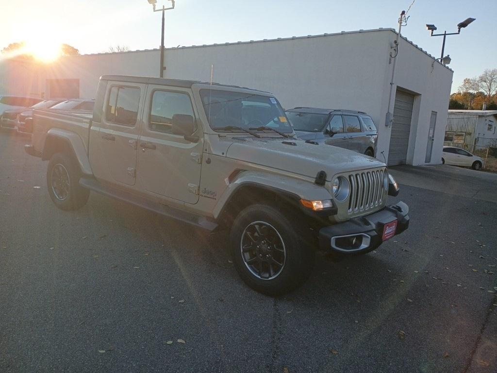 used 2022 Jeep Gladiator car, priced at $36,247